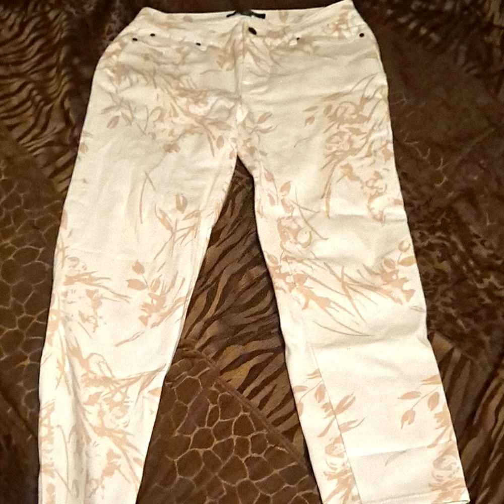 White & tan Asian floral  skinny jeans  WORN ONCE